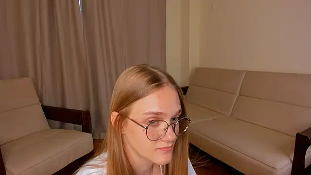 FemMantis webcam