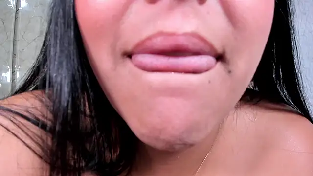 katleya_lewiis webcam