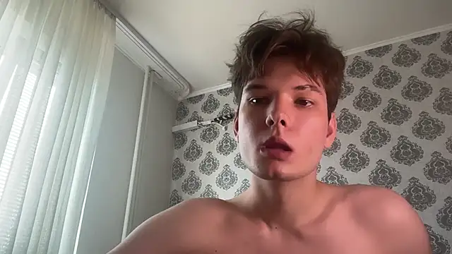 tomasdickpick (M twink) - take off a T-shirt