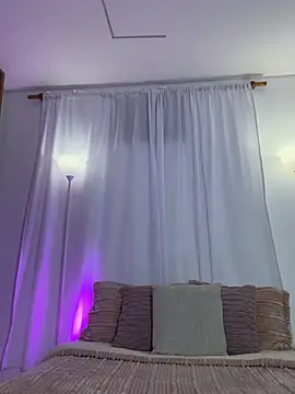 Aishapeyton_ webcam