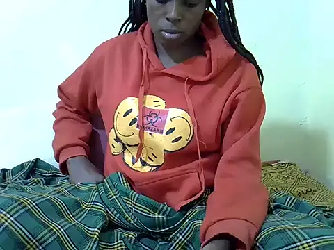 lilmomaa webcam