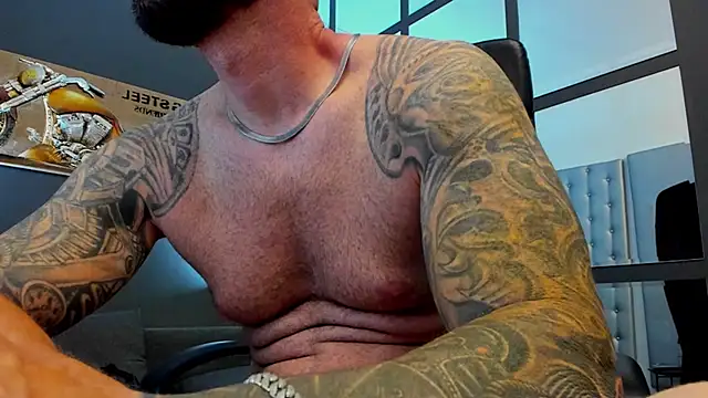 AronGrant webcam