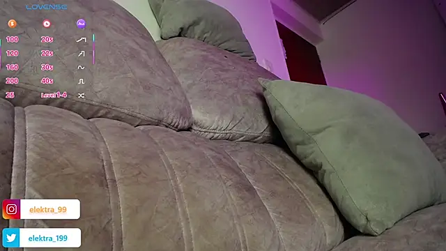 Elektra_Storm webcam
