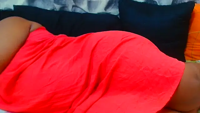 AfricanBigAssxx98 webcam