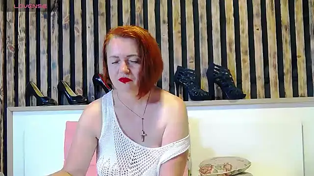 Alis_Lovi webcam