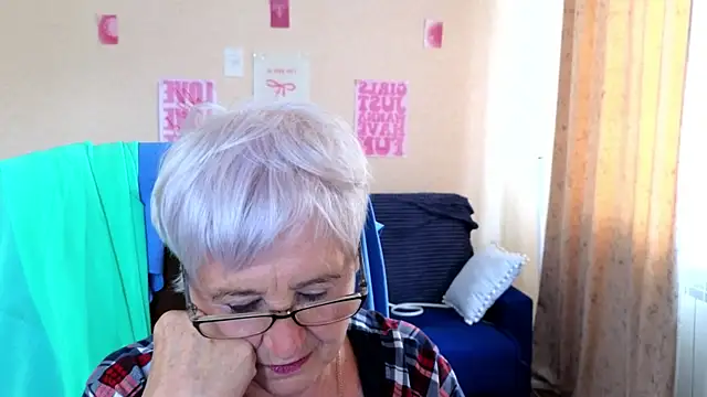 Sandra_Snowflake webcam