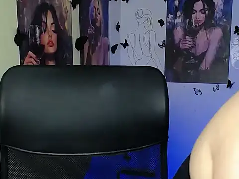 LadyAlice_ webcam