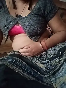 Menka_cut34 webcam