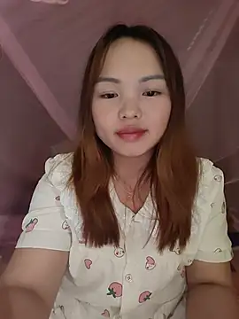 Mina_xYx webcam