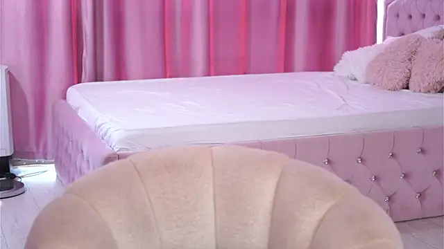annsoleil (F young) - BlowJob To Start The Day