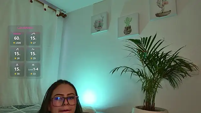 saray_tayylor webcam