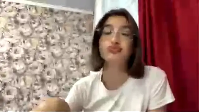 EbonieBeul webcam