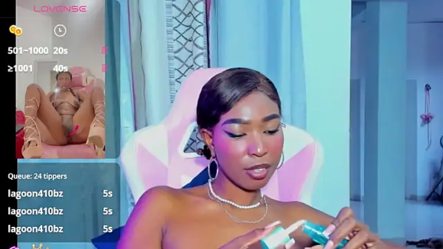 myblackdoope webcam