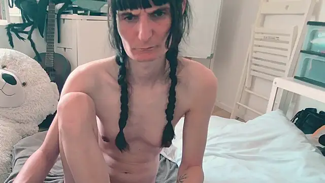CeriseLapine webcam