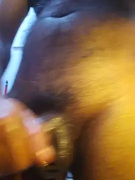 Mallukiran live cam on StripChat