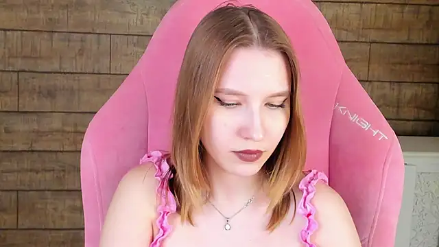 LiliLinn webcam