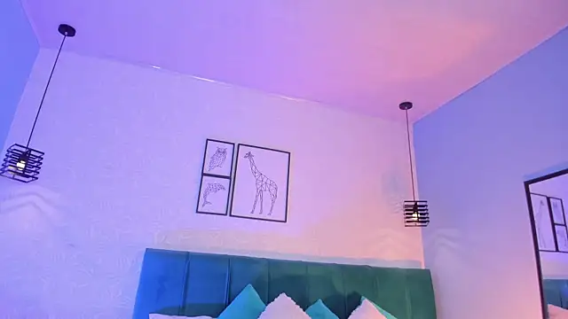 ninna_curly webcam