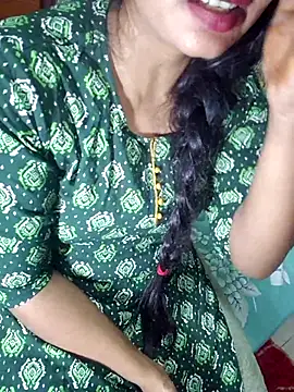 Shalini_telugu09 webcam