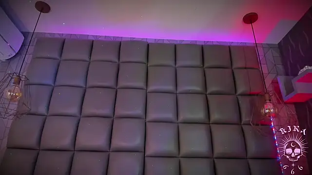 kira_vance webcam