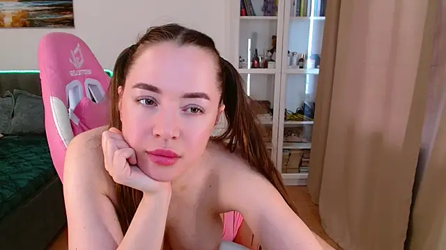 Eva_Allen webcam