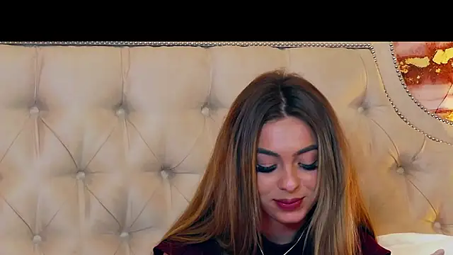 AylinRosee webcam