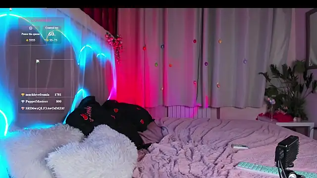 MaddyFever webcam