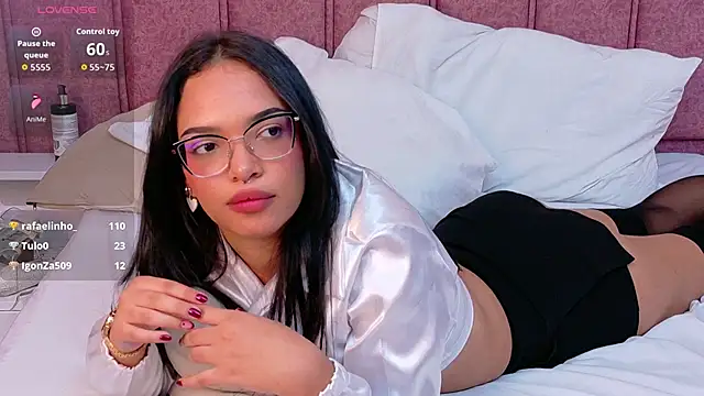 Maddy-Dove webcam