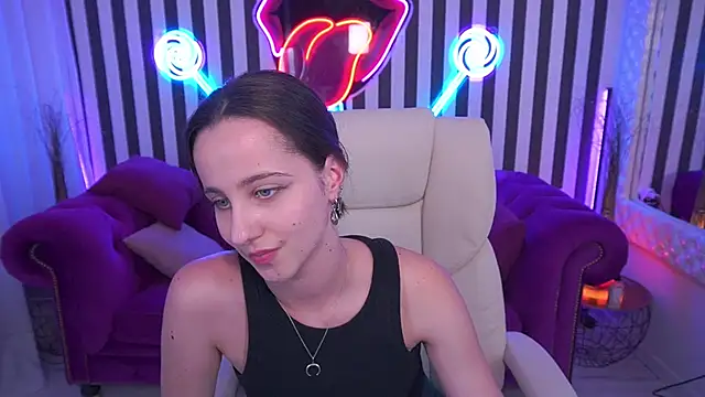 JennyMyLuv webcam