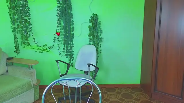 Zoe_Zephyr webcam