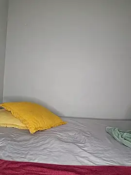 CertifiedhottieXOXO webcam