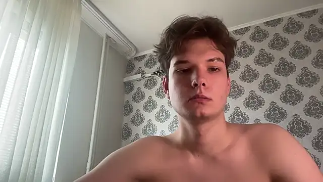 tomasdickpick (M twink) - take off a T-shirt