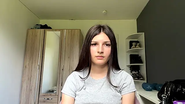 SpanishRooter webcam