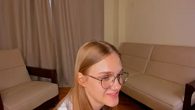 FemMantis webcam
