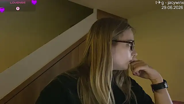 JacyWinslat webcam