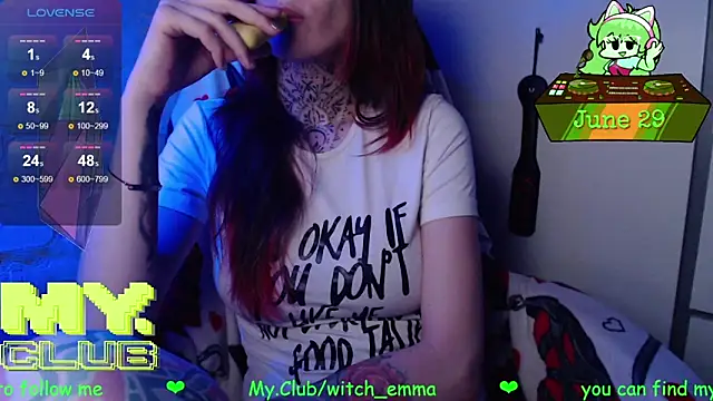 Witch_Emma webcam