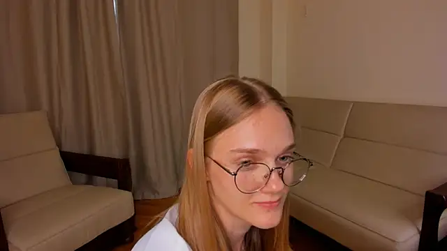 FemMantis webcam