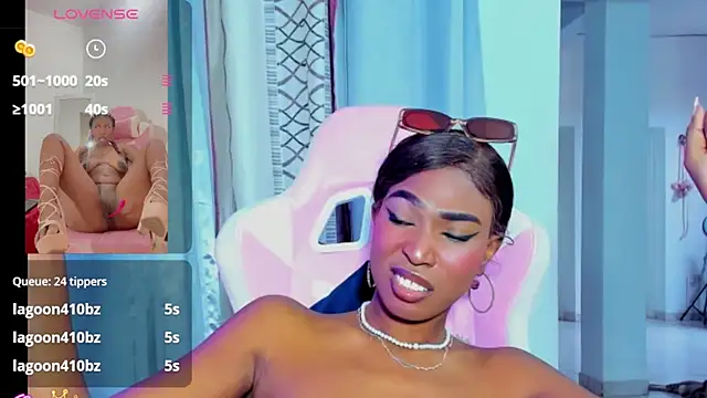 myblackdoope webcam