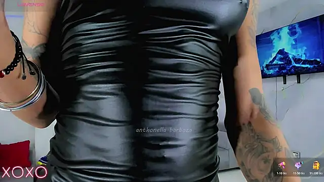Nella_Dolls webcam