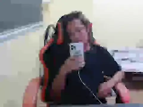 ashelyxyn69xx webcam