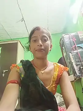 Cut_shivi56 webcam