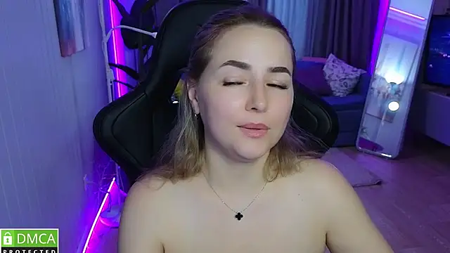 Mira_Mermayd webcam