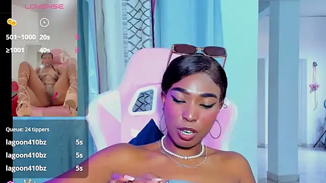 myblackdoope webcam