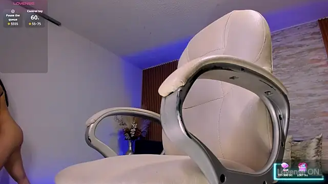 ANGIE-SMITH webcam