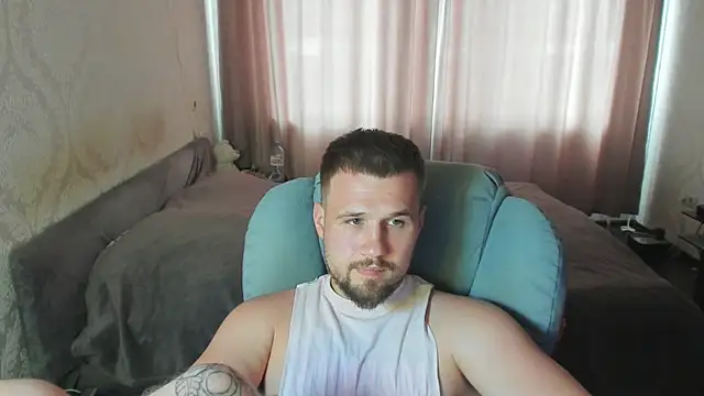 Vladik_b webcam