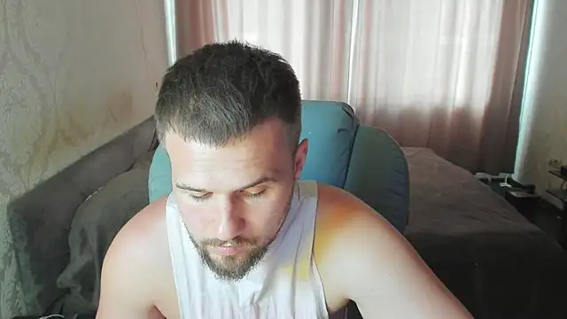 vladik_b (M young) - My big cum show