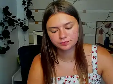 Josephine_Kiss webcam