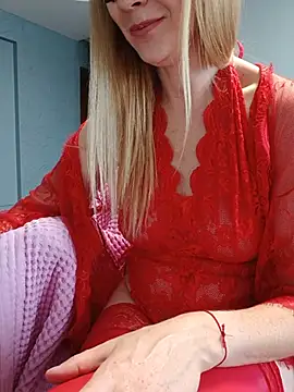 Aromaloveqq webcam
