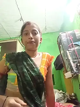 Cut_shivi56 webcam