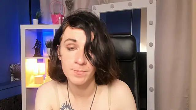 MickeQuinee webcam