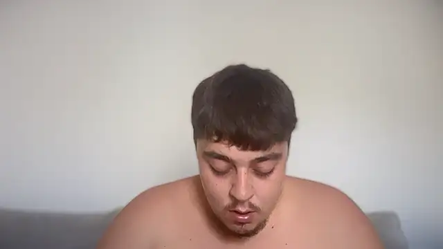 YoungHornyCum_xoxo live sex cam